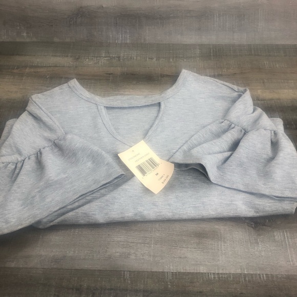 Eyeshadow Heather Grey VNeck 3/4 Bell Sleeve Size M NWT - Picture 6 of 9